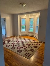 24 N Walnut St, Unit Bright Two Bedroom Apt in Beacon, NY - Building Photo - Building Photo