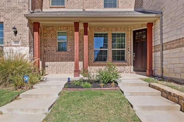 6845 Mcclelland Dr in North Richland Hills, TX - Building Photo - Building Photo