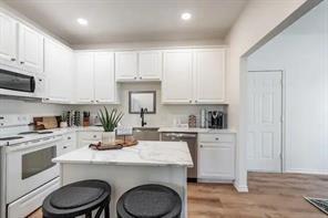 8598 Hawthorne St in Frisco, TX - Building Photo - Building Photo