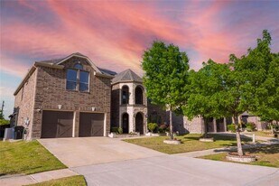 12338 Belmeade Dr in Frisco, TX - Building Photo