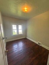 880 E 144th St in Cleveland, OH - Building Photo - Building Photo