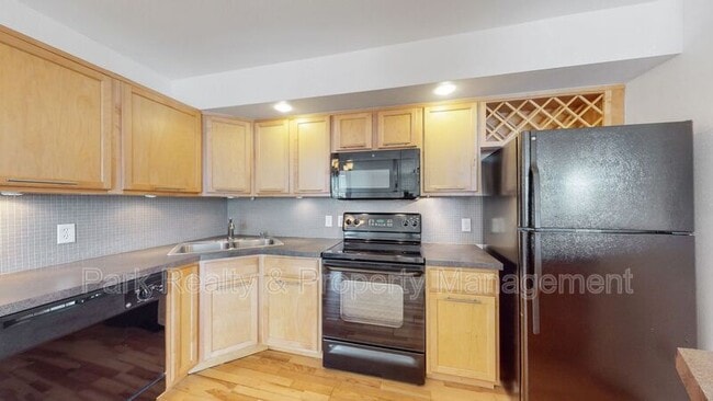 601 W 11th Ave in Denver, CO - Foto de edificio - Building Photo