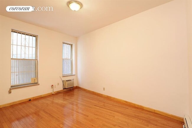 3 Doyers St in New York, NY - Building Photo - Building Photo