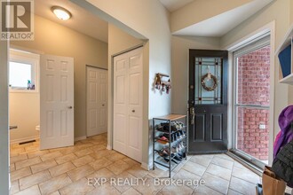 1510 Delia Crescent in Ottawa, ON - Building Photo - Building Photo