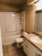 1006 SW 97th St in Oklahoma City, OK - Building Photo - Building Photo