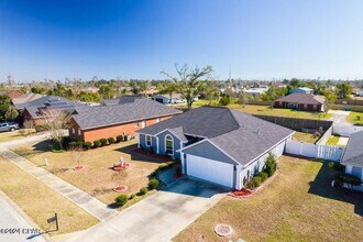 3758 Bay Tree Rd in Lynn Haven, FL - Building Photo - Building Photo