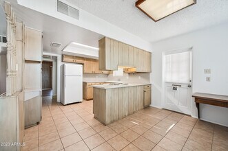 328 W Oakland St in Chandler, AZ - Building Photo - Building Photo