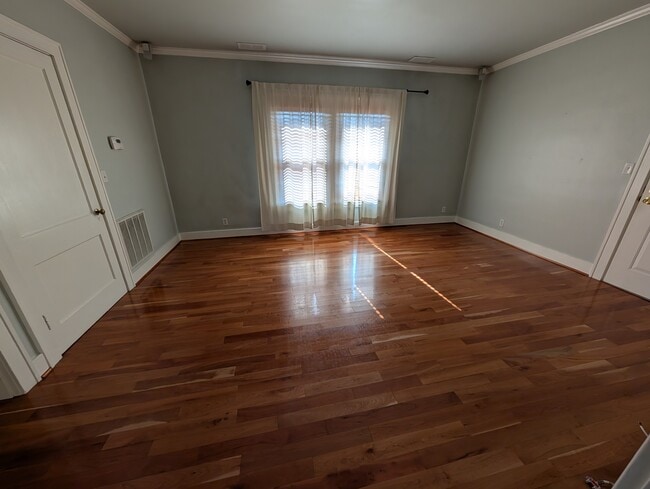 property at 1018 17th Ave S