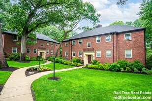 75 Wyman St in Newton, MA - Building Photo