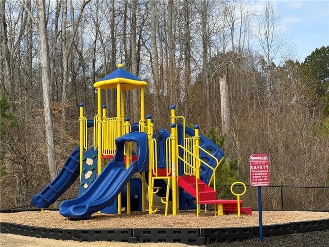 311 Deer Run Dr in Dallas, GA - Building Photo - Building Photo