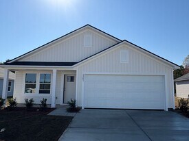 6855 Beach Dr SW in Ocean Isle Beach, NC - Building Photo