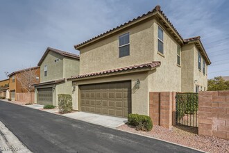 7412 Clifton Gardens St in Las Vegas, NV - Building Photo - Building Photo