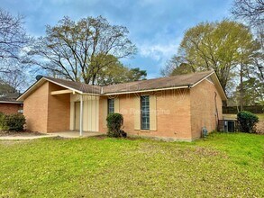 523 Placid Dr in Montgomery, AL - Building Photo - Building Photo