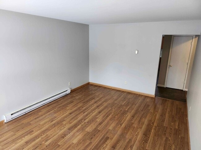 3204 Runway Ave in Eau Claire, WI - Building Photo - Building Photo