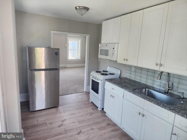 property at 28 N 2nd Ave