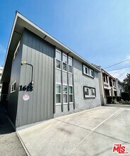 1618 N Kenmore Ave in Los Angeles, CA - Building Photo - Building Photo