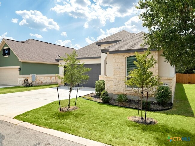 530 Carriage House in Spring Branch, TX - Building Photo - Building Photo