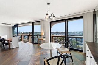 1150 Anchorage Ln in San Diego, CA - Building Photo - Building Photo