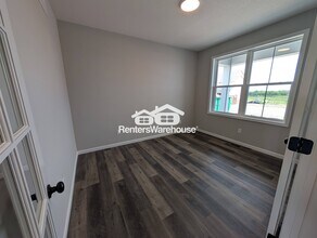 10341 Shadyview Ln N in Maple Grove, MN - Building Photo - Building Photo