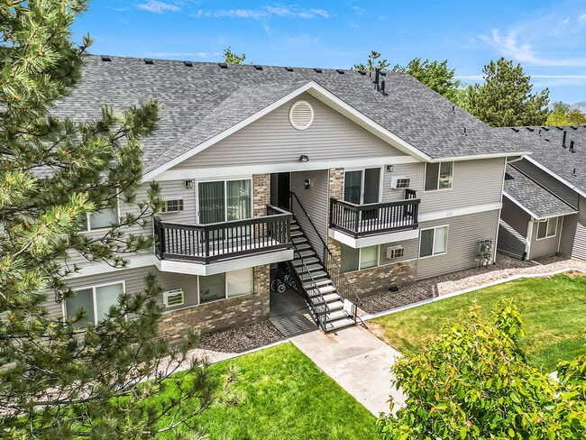 Lakeview Apartments