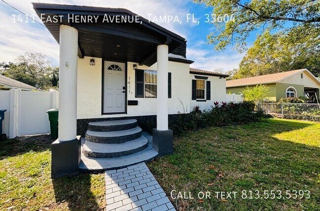 1411 E Henry Ave in Tampa, FL - Foto de edificio - Building Photo