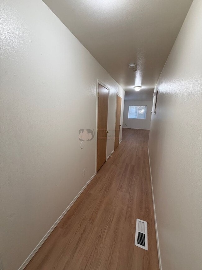 992-994 Charter Pl NE in Salem, OR - Building Photo - Building Photo