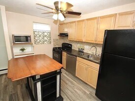 270 Main St in North Reading, MA - Building Photo