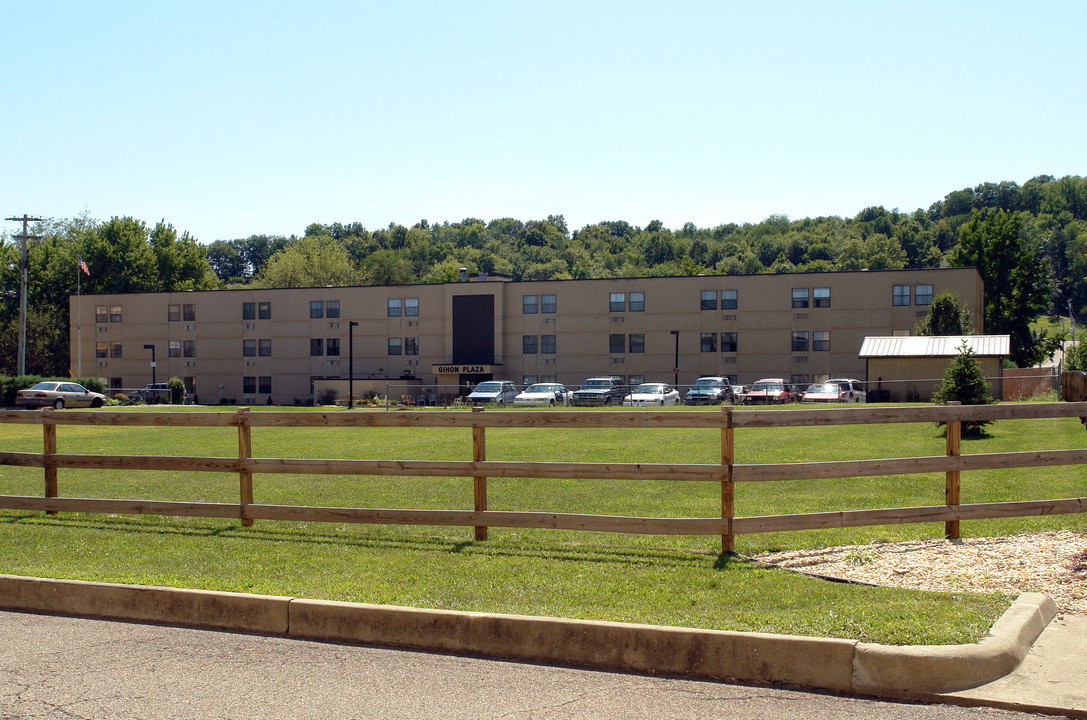 Gihon Unity Apartments in Parkersburg, WV - Building Photo