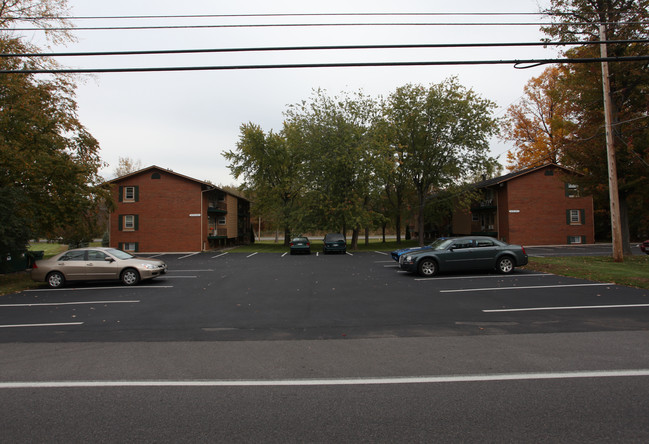 4183 Long Branch Rd in Bayberry, NY - Building Photo - Building Photo