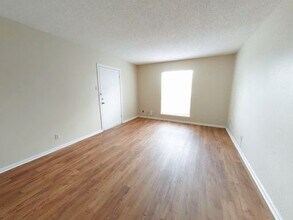 622 Chauncey Dr in San Antonio, TX - Building Photo - Building Photo