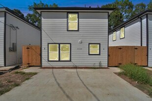 5709 Breland St in Houston, TX - Building Photo