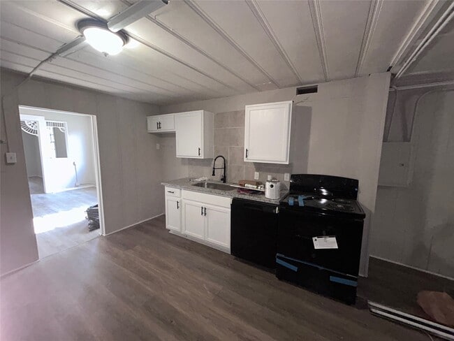 property at 931 9th Ave