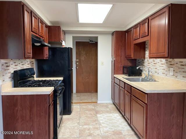 66 Stonehurst Blvd in Freehold, NJ - Building Photo - Building Photo