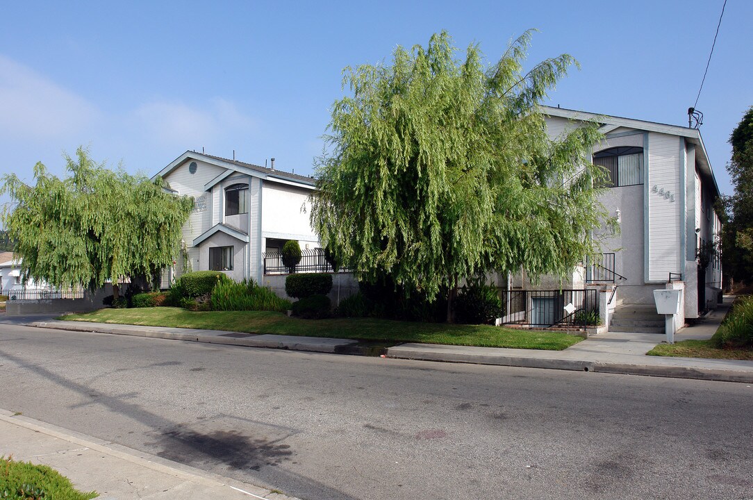 4461 W 132nd St in Hawthorne, CA - Foto de edificio