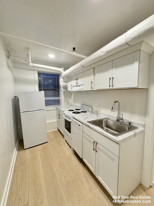 property at 19 Peterborough St