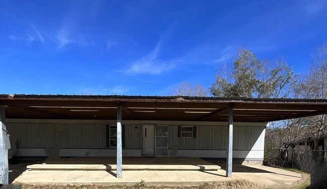 109 Mitchell Rd in Anacoco, LA - Building Photo - Building Photo