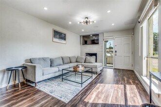 4347 Dickason Ave in Dallas, TX - Building Photo - Building Photo