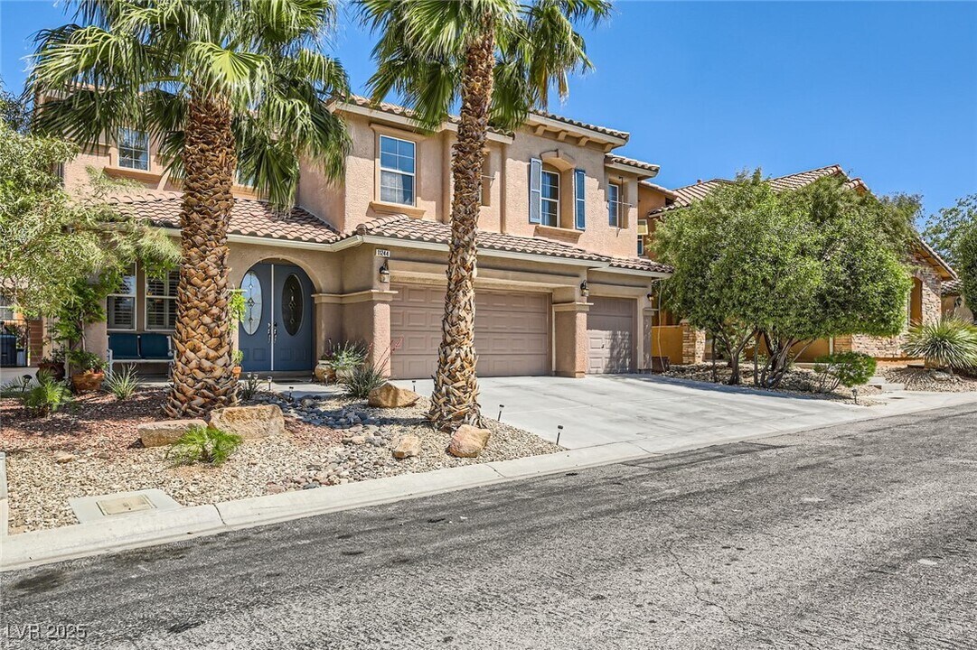 11244 Fort Reading St in Las Vegas, NV - Building Photo