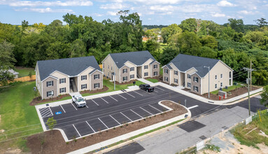 Adam Street Apartments in Fayetteville, NC - Building Photo - Building Photo