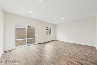 12747 Epperly St in Las Vegas, NV - Building Photo - Building Photo