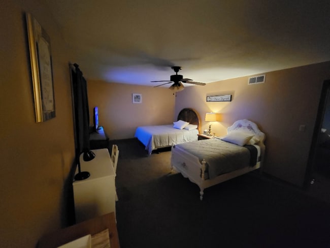 1645 Tanglewood Dr in Akron, OH - Foto de edificio - Building Photo