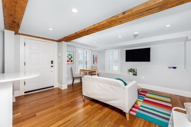 51 Washington St in Marblehead, MA - Building Photo - Building Photo