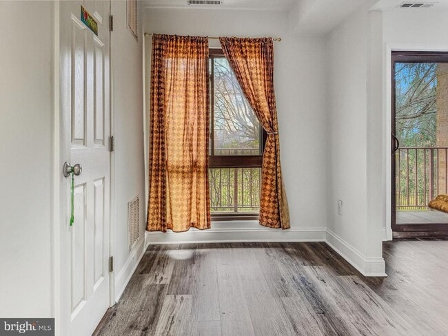 13207 Dairymaid Dr in Germantown, MD - Building Photo - Building Photo