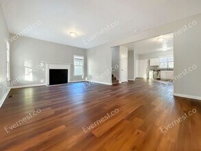 142 Lawton St SW in Atlanta, GA - Building Photo - Building Photo