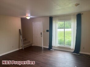 7404 Foxglove Ln in Knoxville, TN - Building Photo - Building Photo