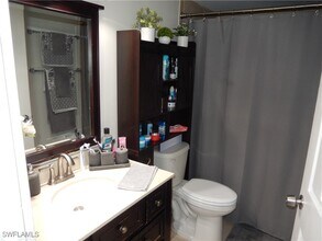 4785 Orange Grove Blvd in North Fort Myers, FL - Building Photo - Building Photo