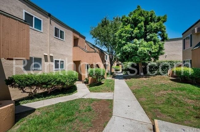 property at 8703 Lake Murray Blvd