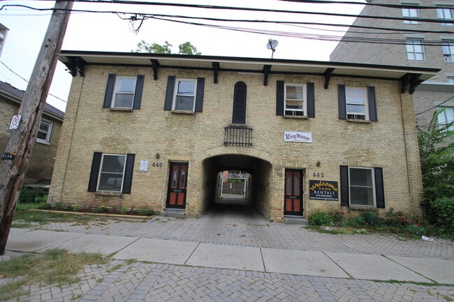 440 King St, Unit 2 in London, ON - Building Photo - Building Photo