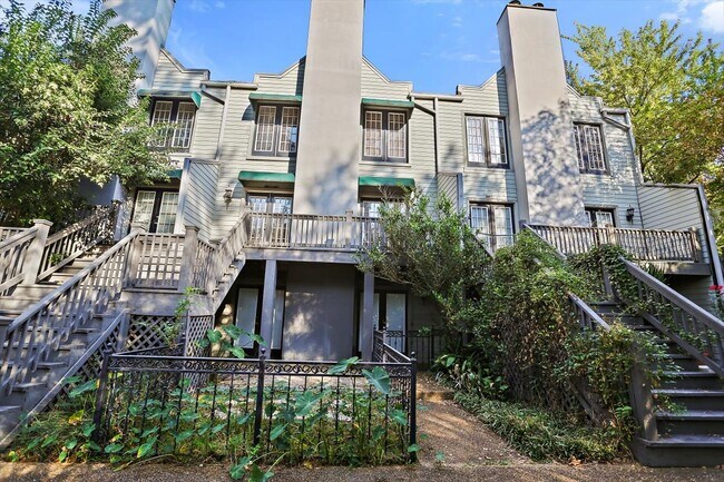 1330 Roxbury Ct, Unit 1330 Roxbury Court in Jackson, MS - Building Photo - Building Photo