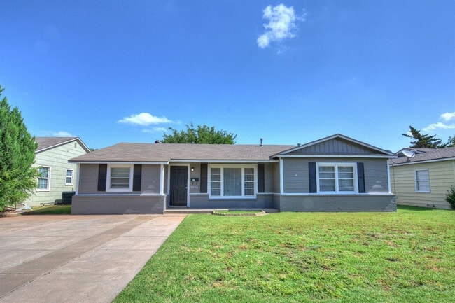 property at 3304 28th St